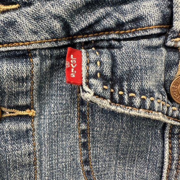 Levi's Blue Denim Skirt with Button Detail as 16 - Picture 4 of 6